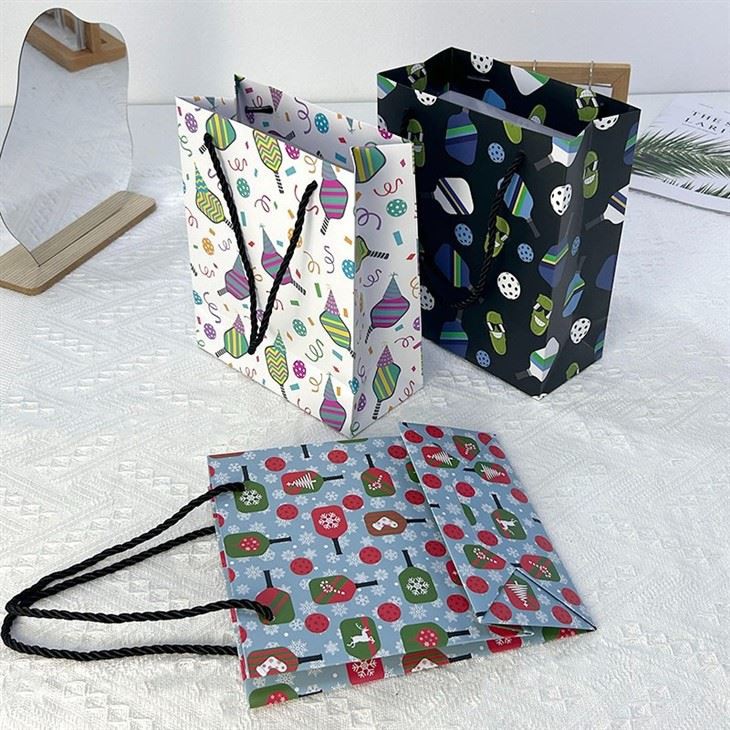 cheap custom paper bags with logo (3)